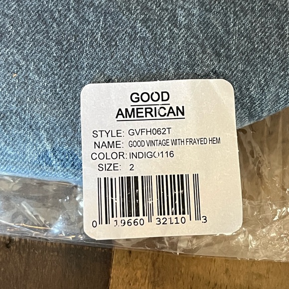 NWT Good American Good Vintage Frayed Hem in Indigo116 2 / 26 - Picture 14 of 14